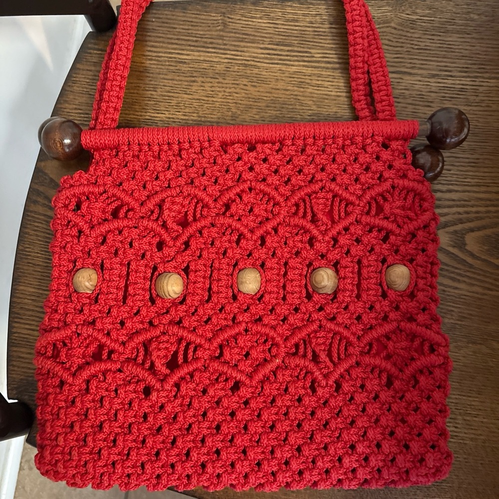 Red Macrame Purse - Picture 5 of 7